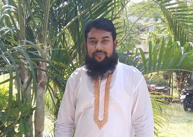 রাজশাহীতে কোচিং সেন্টারে ছাত্রীকে শ্লীলতাহানি করায় শিক্ষককে গণধোলাই থানায় মামলা