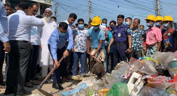 তেলের কৃত্রিম সংকট রোধে জেলা প্রশাসকের কঠোর বার্তা