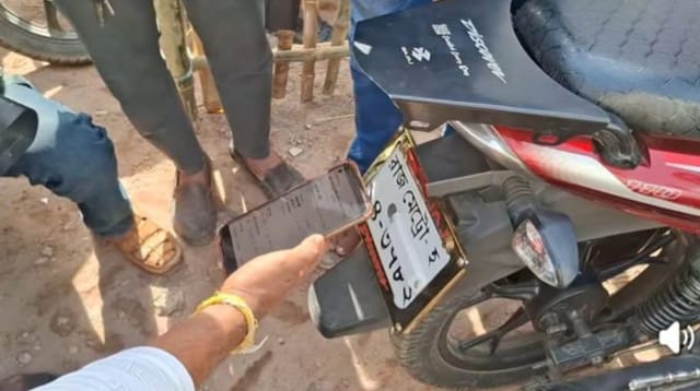 তেলের অবৈধ মজুত রোধে রাজশাহীতে ফুয়েল ম্যানেজমেন্ট’ মোবাইল অ্যাপ উদ্বোধন