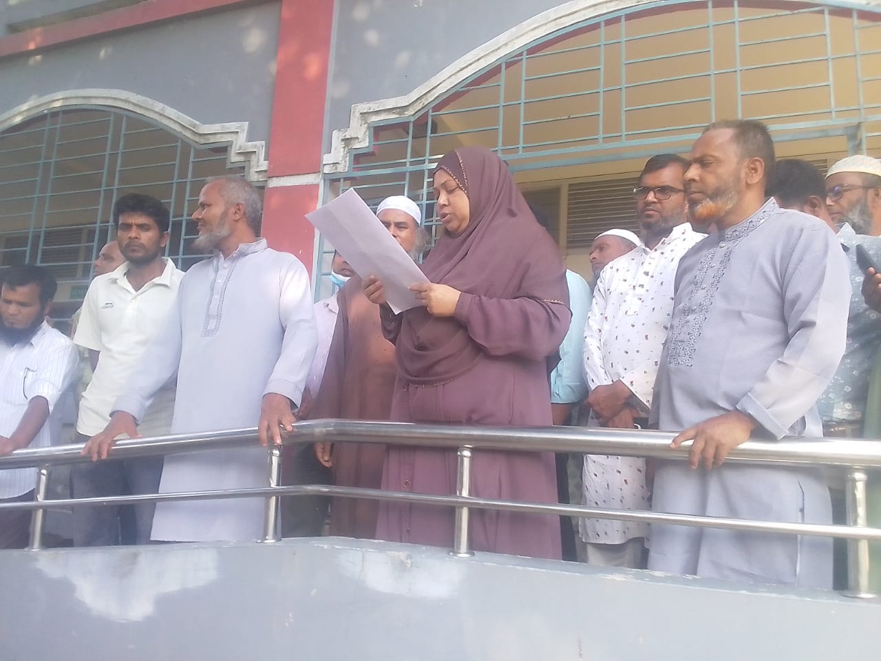 আমশড়া ফাজিল ডিগ্রী মাদ্রাসার গভর্ণিং বডির অভিভাবক সদস্য পদে  নির্বাচন  অনুষ্ঠিত