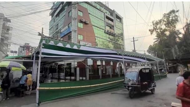 সভাপতি পদে লড়ছেন তিনজন :রাজশাহী চেম্বার অব কমার্স অ্যান্ড ইন্ডাস্ট্রির আজ রাজশাহী চেম্বারের ভোট