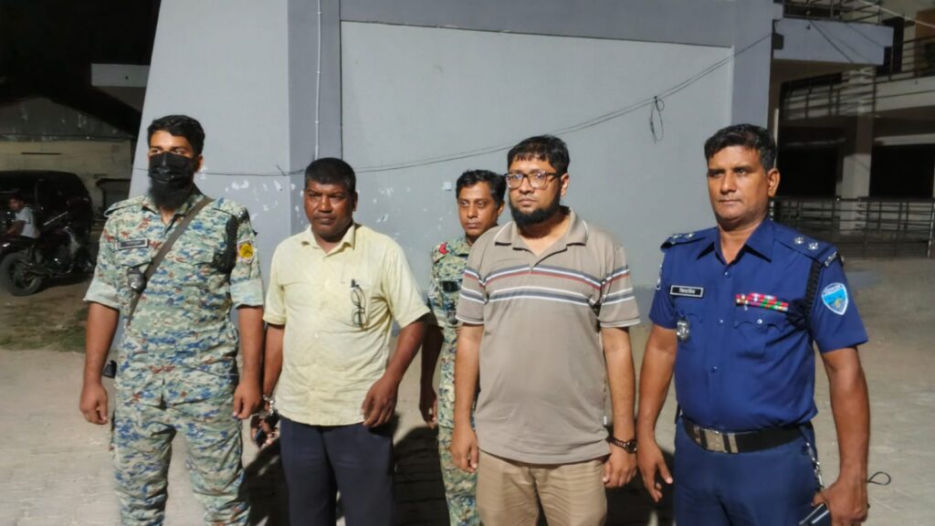 ১৫ দিন জেলদণ্ড শেষে”প্রশাসন পকেটে রাখি”বলা সেই বালু খে’কো শাহাদাত গ্রেপ্তার:আবারো ২০ দিনের জেল