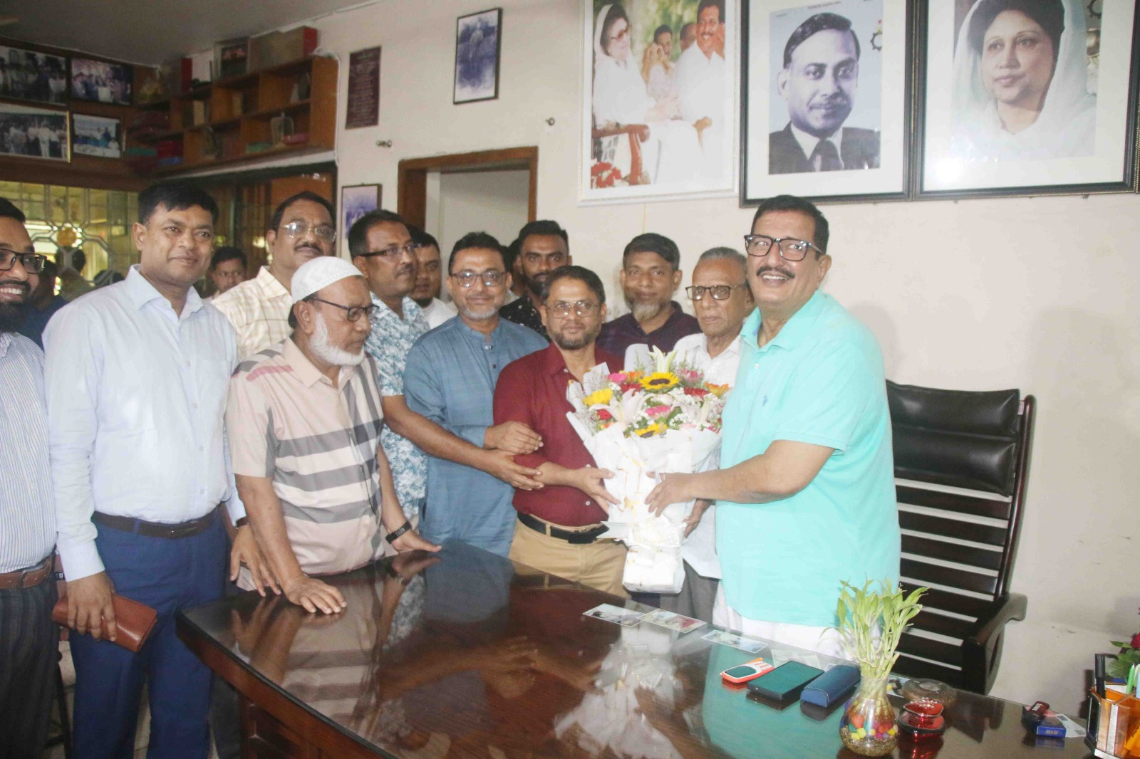 ভূমিমন্ত্রীর সাথে রেডা নেতৃবৃন্দের সৌজন্য সাক্ষাৎ