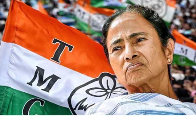 পদত্যাগ না করার ঘোষণা পশ্চিমবঙ্গের মুখ্যমন্ত্রী মমতার