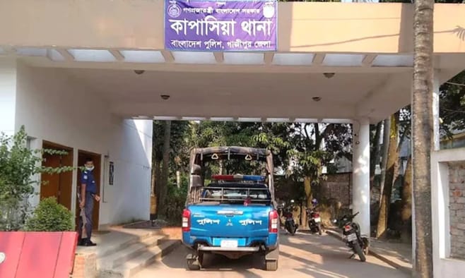 গাজীপুরে স্ত্রী-সন্তানসহ ৫ জনকে গলা কেটে হত্যা