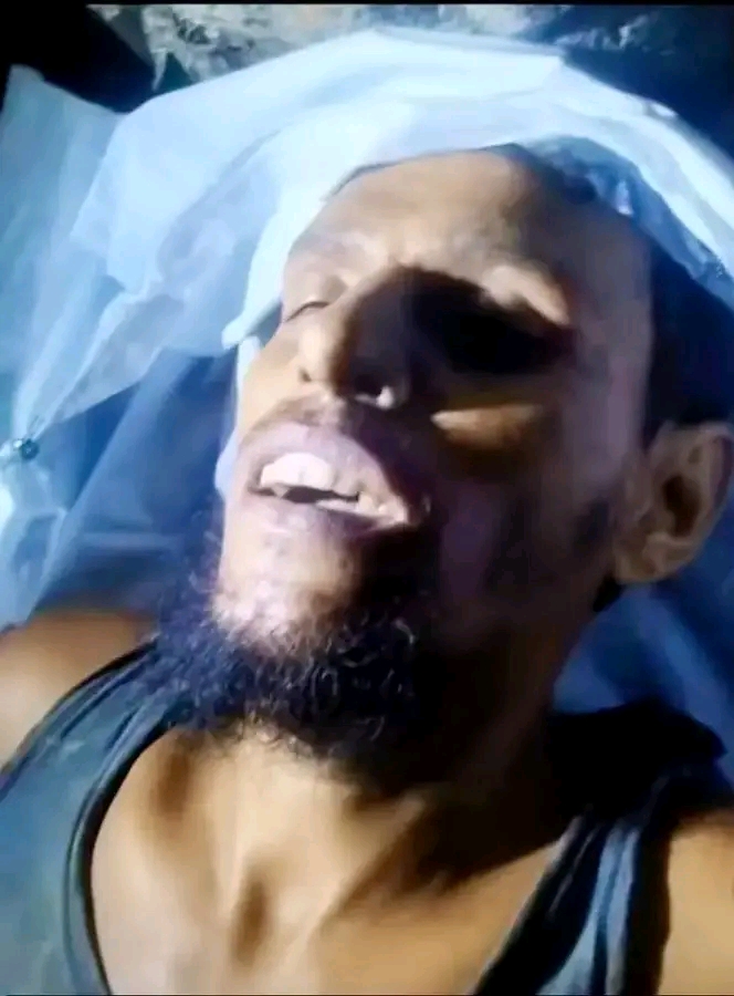 আমতলীতে গভীর রাতে যুবককে কুপিয়ে হত্যা