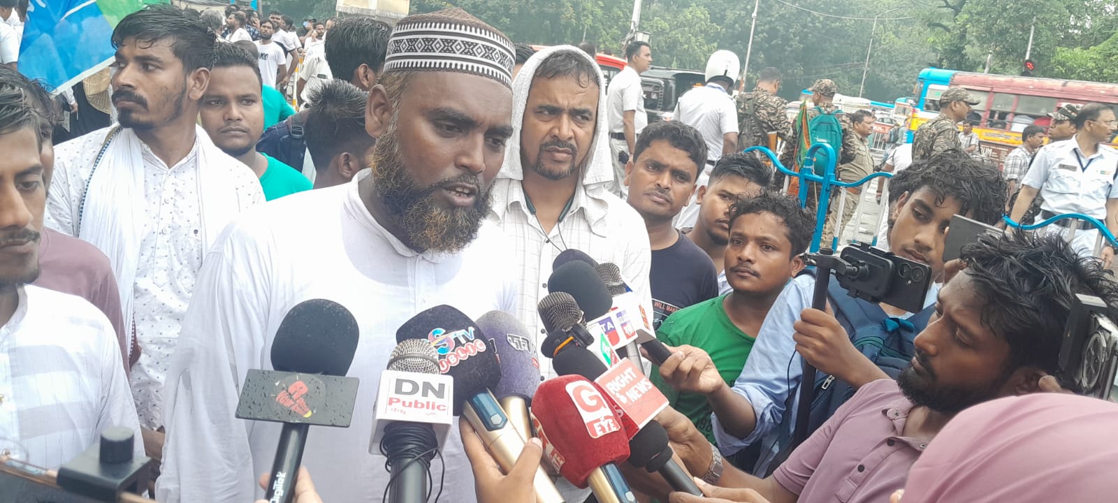 ভোটাধিকার বাঁচাও- গণতন্ত্র বাঁচাও এর দাবী নিয়ে-বিশাল মিছিল ও ডেপুটেশন।