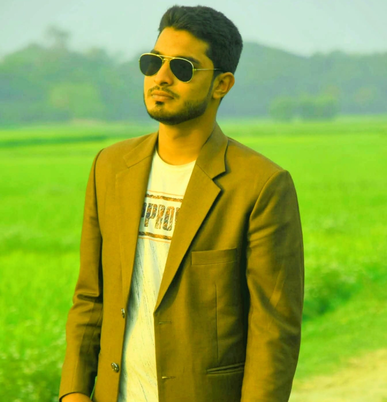 ঈদুল আযহা উপলক্ষে চারঘাটবাসীকে শুভেচ্ছা জানালেন ছাত্রদল নেতা দুর্জয় হাসান শান্ত