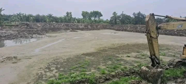 লালপুরে তিন ফসলি জমিতে পুকুর খনন: ৫০ হাজার টাকা জরিমানা​”
