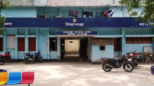 চারঘাটে সড়ক দুর্ঘটনায় পঞ্চম শ্রেণির ছাত্র