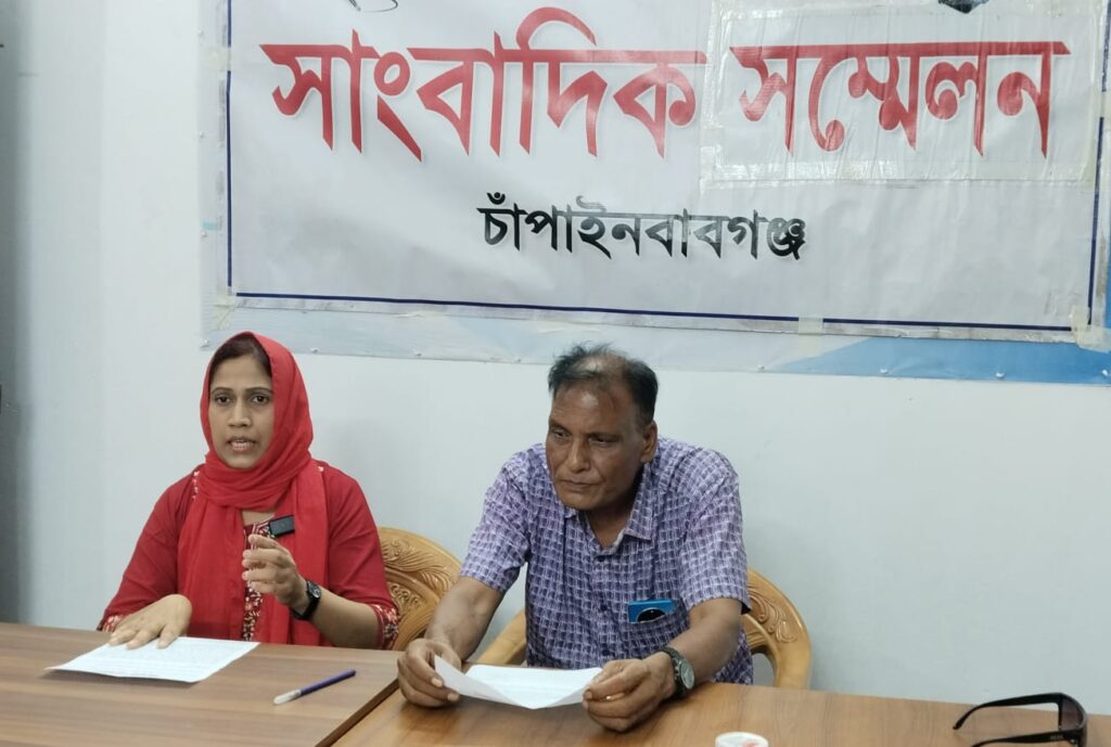 চাঁপাইনবাবগঞ্জে শারীরিক প্রতিবন্ধী দম্পতির মার্কেটসহ বাড়ি দখলের অভিযোগ