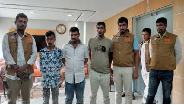 নওগাঁত পুলিশের অভিযানে গ্রেপ্তার তিন জন সক্রিয় হচ্ছে শয়তানের নিঃশ্বাস’চক্র