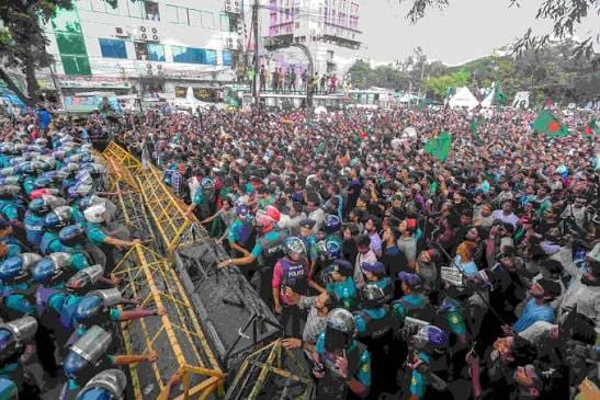 জুলাই এনে দিয়েছে নতুন বাংলাদেশ ছাত্র-জনতার গণঅভ্যুত্থানে এক নতুন অধ্যায়ের সূচনা
