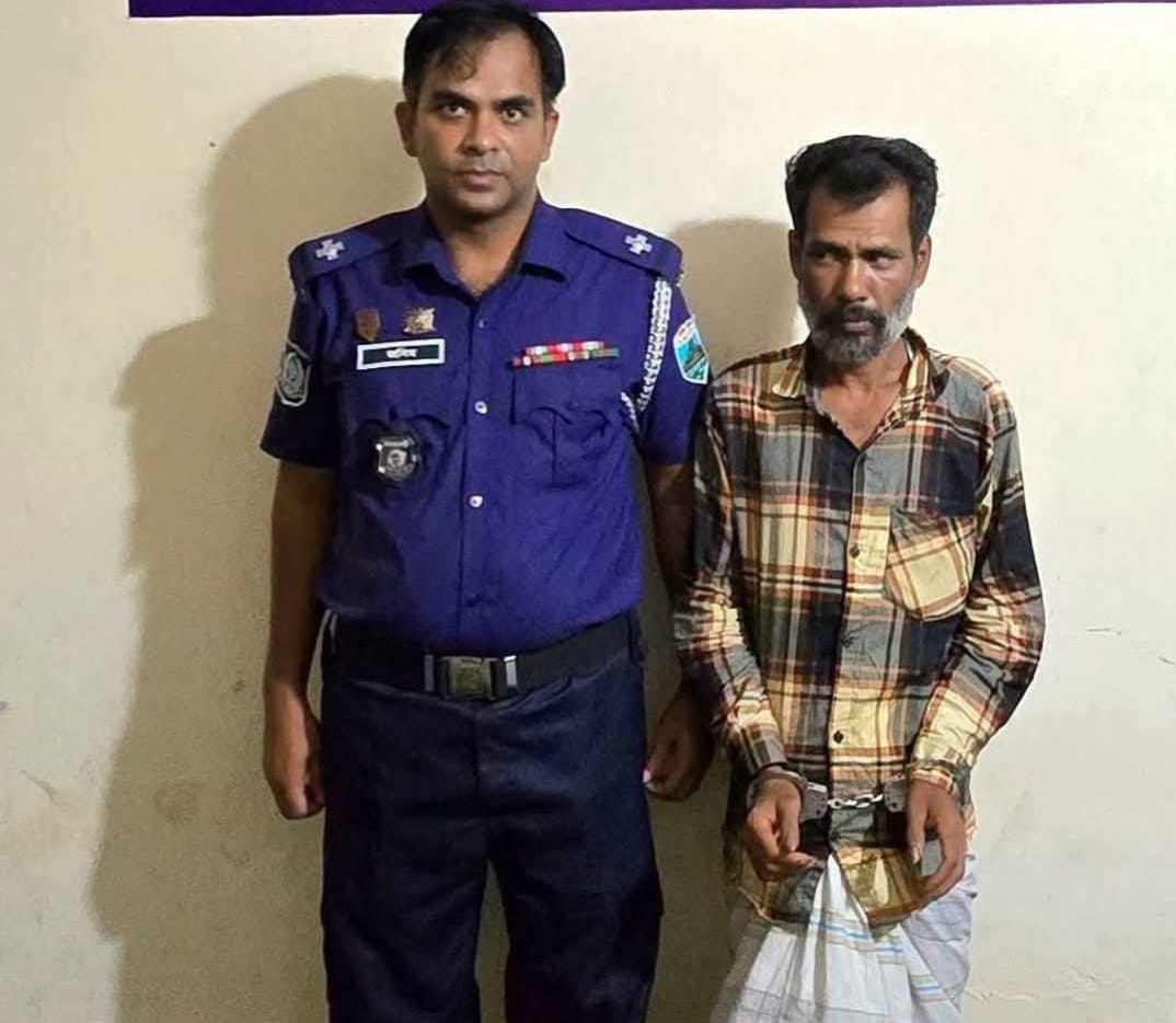 লালপুর ৪৫ পিস ইয়াবাসহ মাদক ব্যবসায়ী গ্রেফতার​”