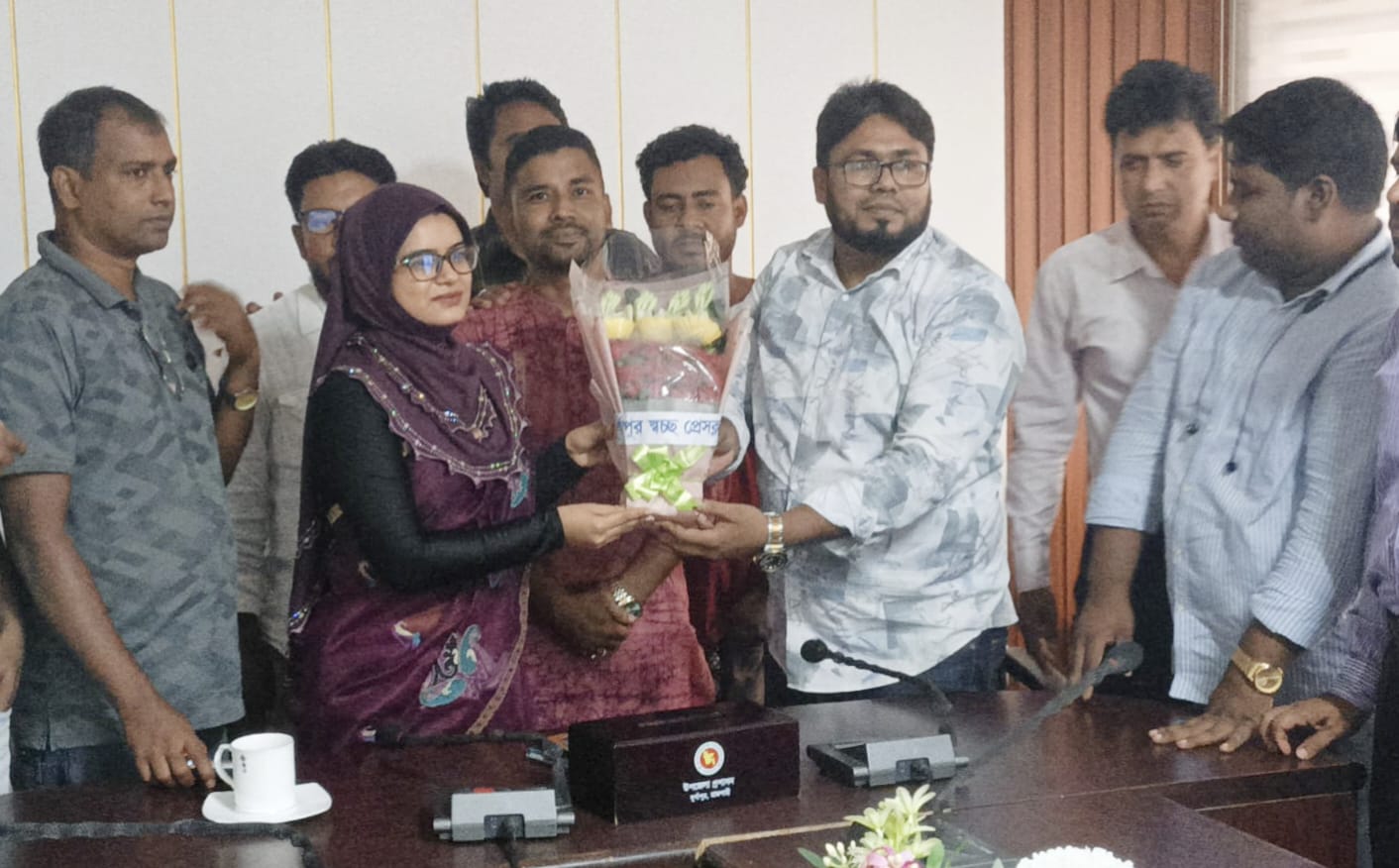 সমৃদ্ধ দুর্গাপুর উপজেলা গড়তে সহযোগিতা চাই” সাংবাদিকদের সাথে মতবিনিময় সভায়-নবাগত ইউএনও