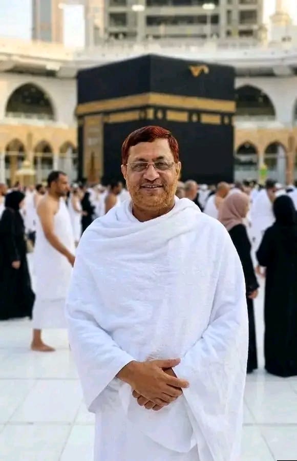 ওমরা পালন শেষে মীরসরাইয়ের এমপি এবং তার সাথে থাকা নের্তৃবৃন্দ সপ্তাহ পর ফিরে আসায় রাজনৈতিকাঙ্গন সহ সর্বক্ষেত্রে অচলাবস্থার অবসান হয়েছে
