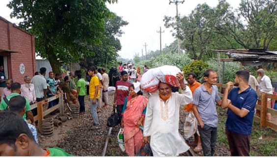 হরিয়ান স্টেশনের কাছে ট্রেনের বগি লাইনচ্যুত, বন্ধ সব রুটের ট্রেন চলাচল