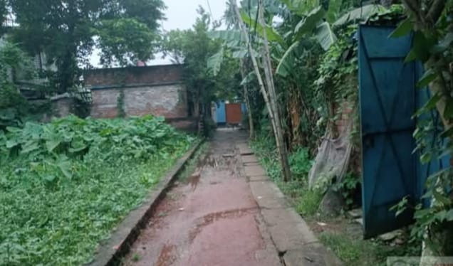 রাজশাহীর ১৮ ও ১৯ নম্বর ওয়ার্ডের সংযোগ সড়ক: রাজনৈতিক দ্বন্দ্বে উন্নয়নের ছোঁয়াবঞ্চিত এক অবহেলিত জনপদ
