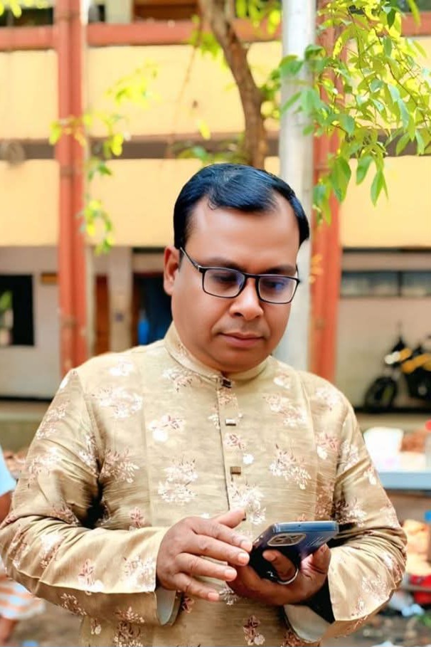 প্রেমের মর্যদা  মহামানবের  প্রেমের মর্যাদার মতো কি।