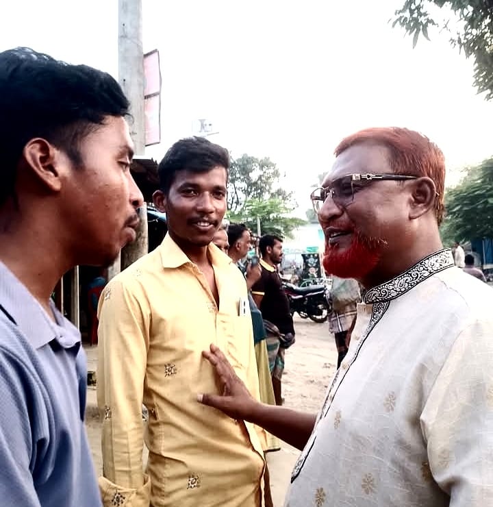 হয়রানিমুক্ত সেবা ও উন্নয়নের অঙ্গীকার’: পাড়ইল ইউনিয়নে জমে উঠেছে আরিফ কাওছারের প্রচারণা